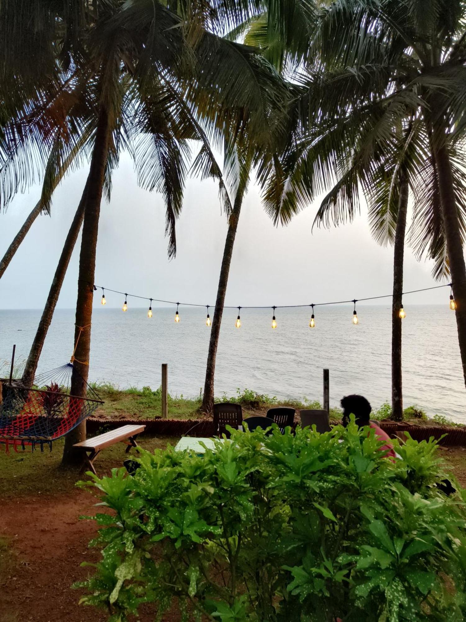 칸누르 Perch By The Sea B&B 외부 사진